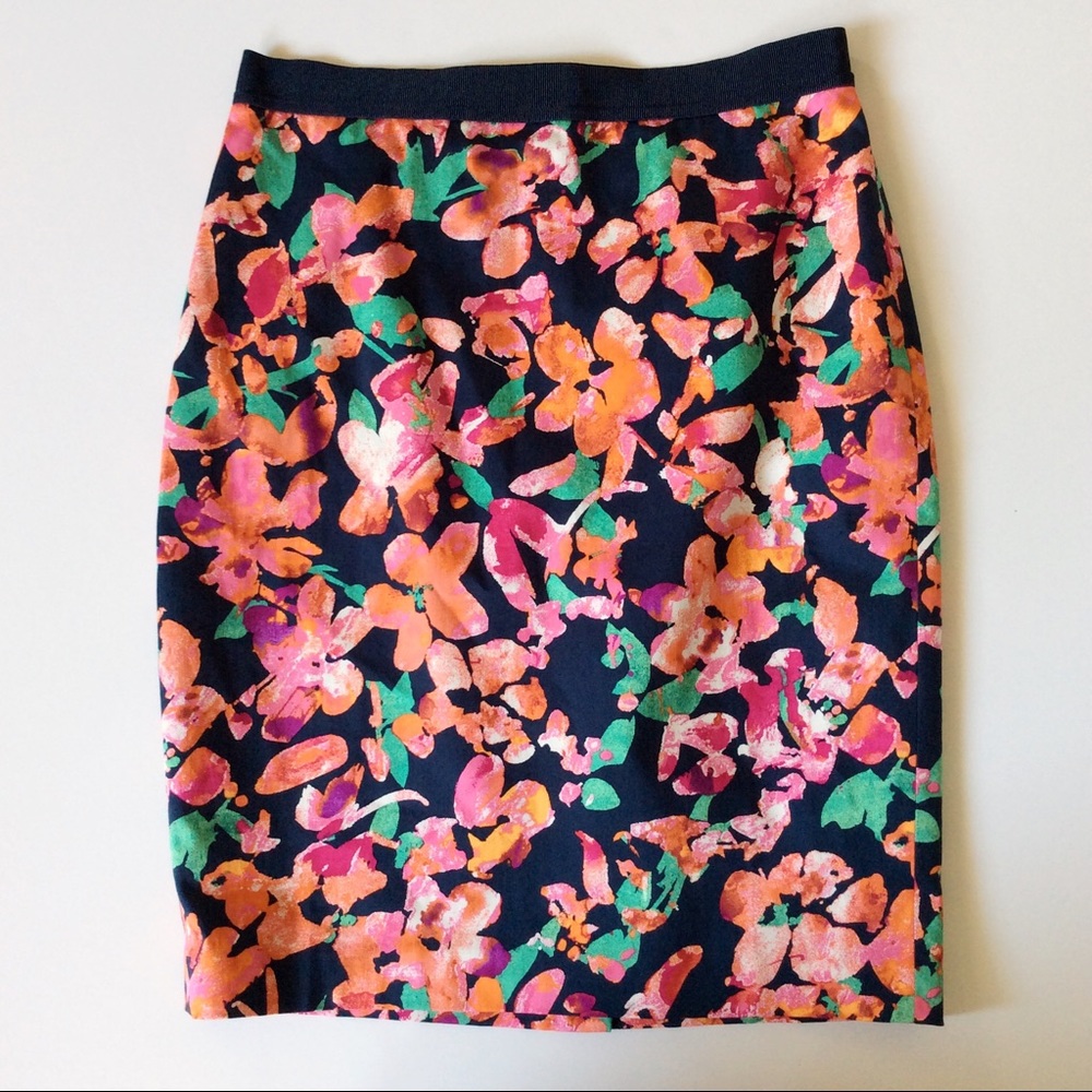 Ann Taylor Floral Print Pencil Skirt